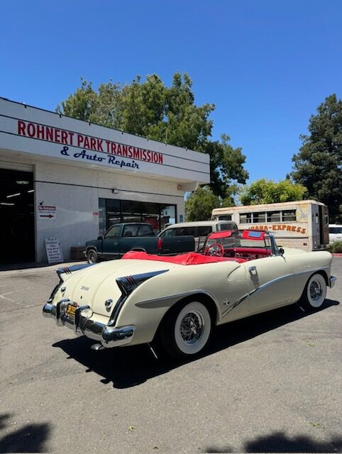 Carburetor Tune-Up Guide for Classic Cars: Symptoms, Steps, and When to Get Help